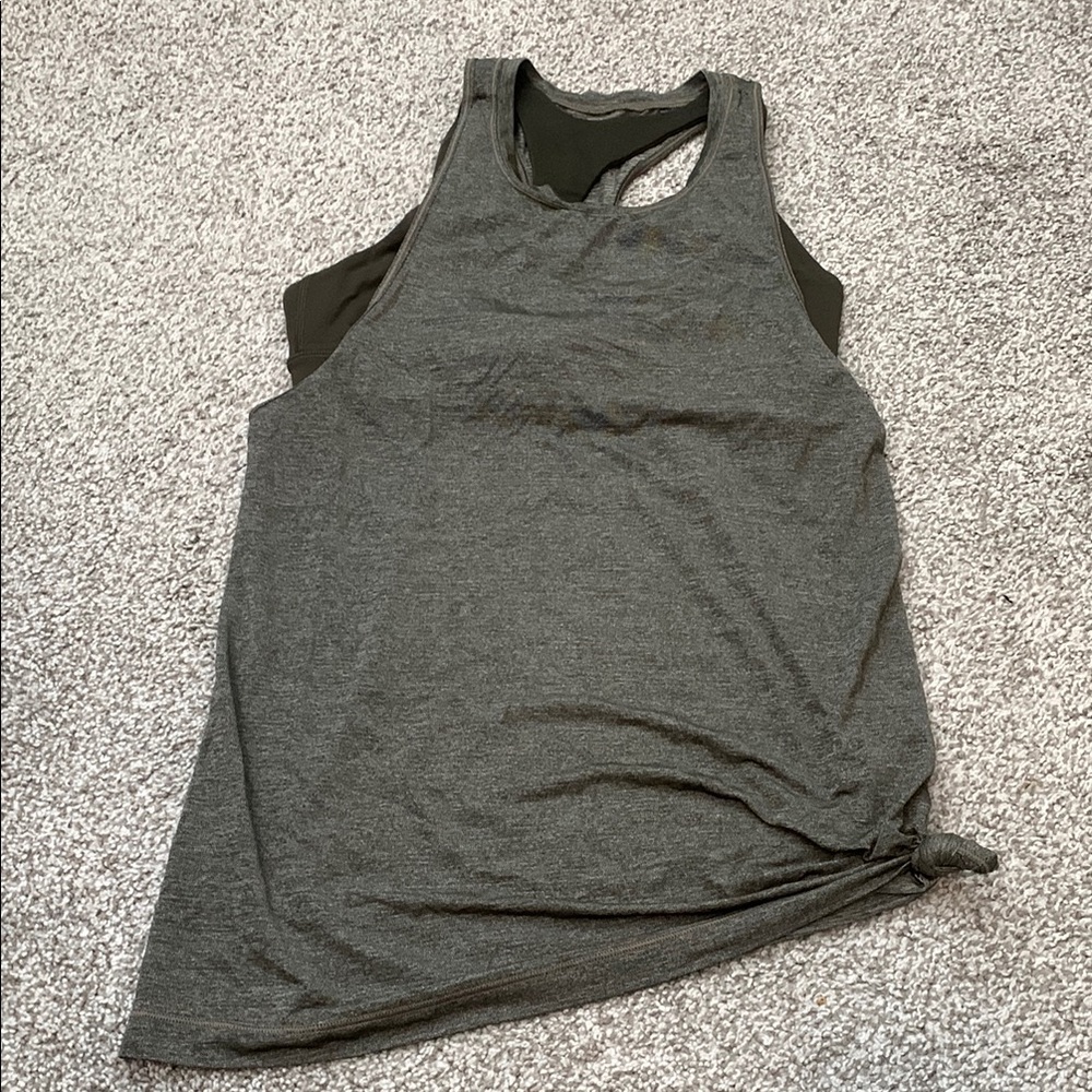 Lululemon tank